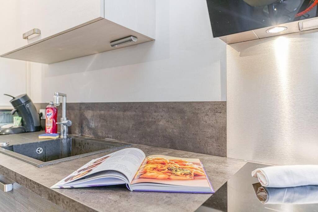 Bel Appartement-Garage Prive-Balcon-Wifi Fibre Rhut Zewnętrze zdjęcie