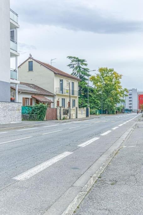 Bel Appartement-Garage Prive-Balcon-Wifi Fibre Rhut Zewnętrze zdjęcie