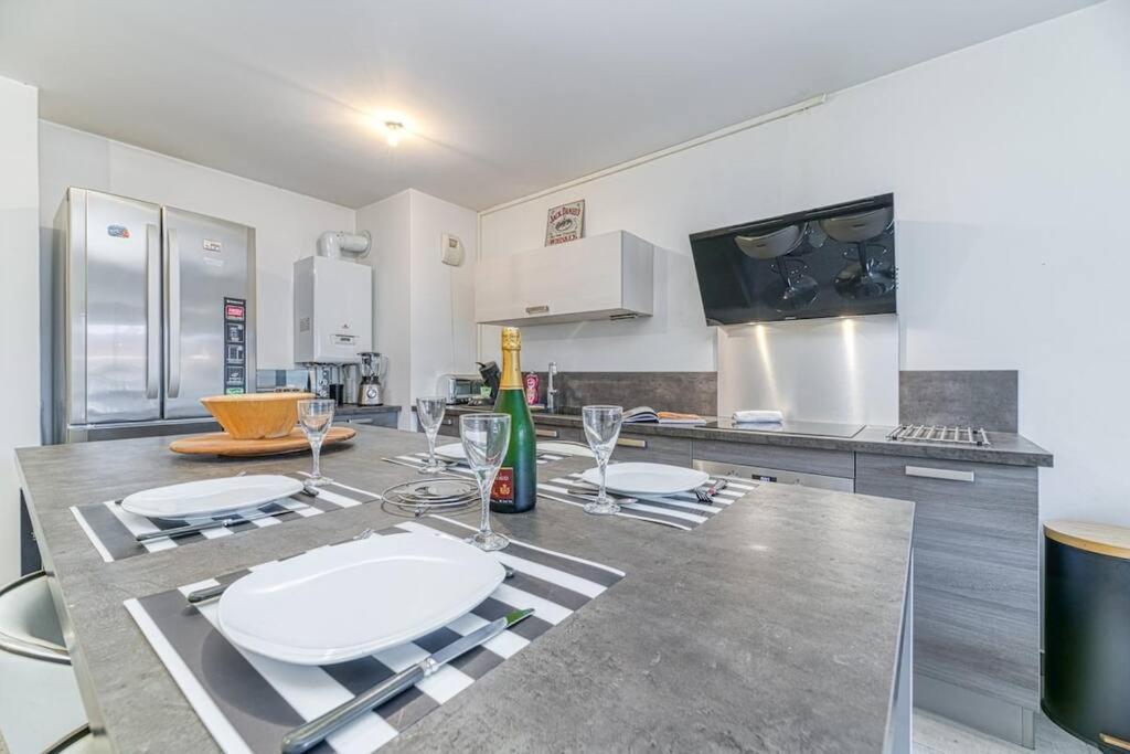 Bel Appartement-Garage Prive-Balcon-Wifi Fibre Rhut Zewnętrze zdjęcie